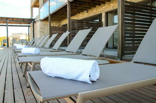 Shark Bay Hotel & Spa
