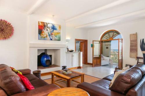 Villa Knysna Tuscan Hideaway- Ef1