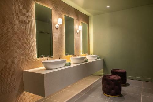 The Feather Hill Boutique Hotel