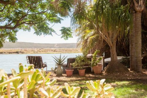 Albergue Riverfront Homestay