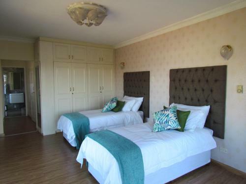 Hostal View On 3rd Guesthouse