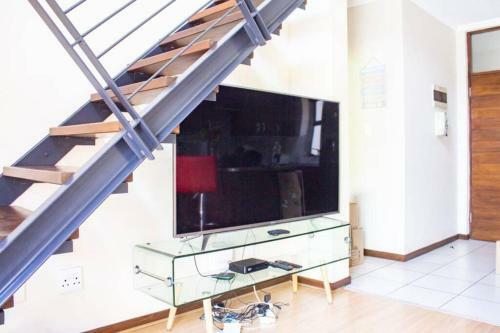 Fully Furnished Apartment In A Secure Golf Estate