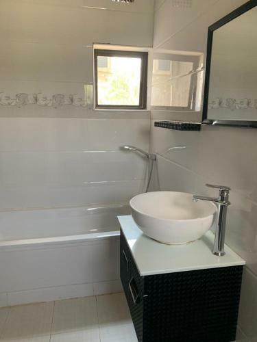 3 Bedrooms In An Apartment In Mass Media