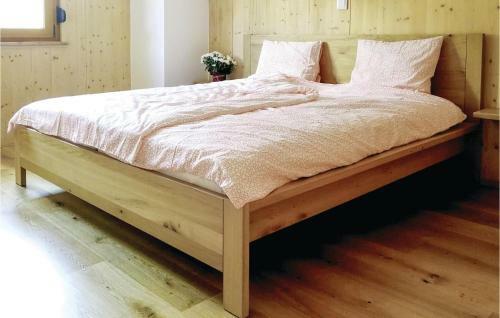 Three-bedroom Holiday Home In Altaussee