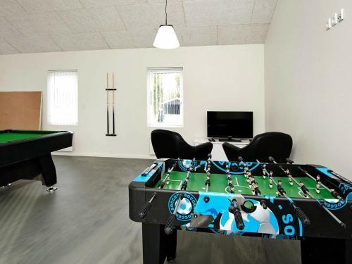 Three-bedroom Holiday Home In Oksb�l 33