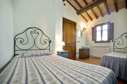Borgo San Lorenzo Villa Sleeps 9 Air Con Wifi