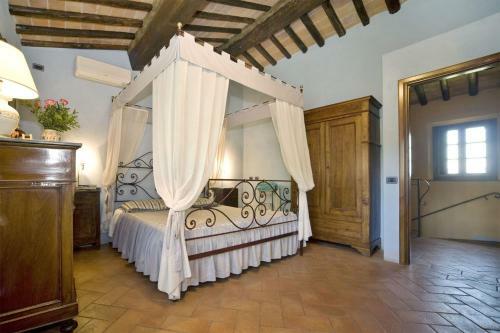 Borgo San Lorenzo Villa Sleeps 9 Air Con Wifi