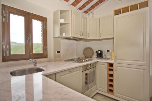 San Vincenti Villa Sleeps 18 Air Con Wifi