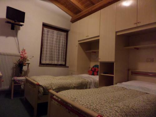 Hostal Affittacamere Pizzeria Marmolada