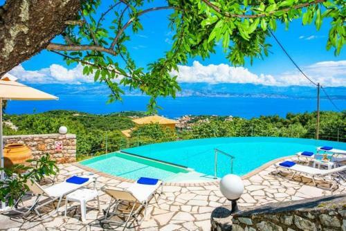 Lithiasmenos Villa Sleeps 6 Pool Air Con Wifi