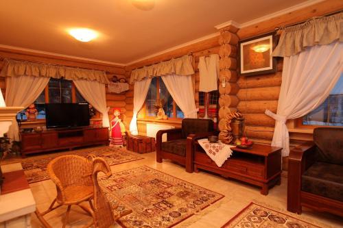 Eco-village Uhnovgrad