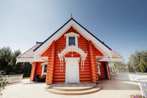Eco-village Uhnovgrad