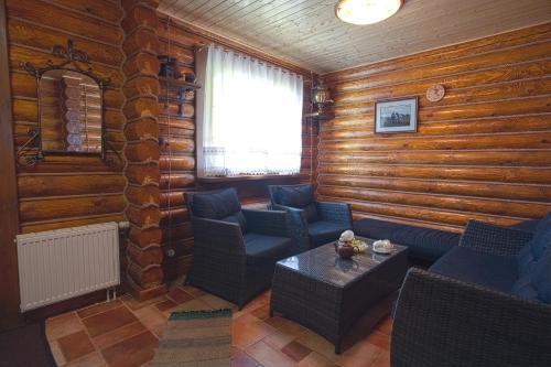 Eco-village Uhnovgrad