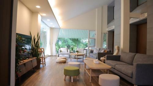 Eshine Homestay