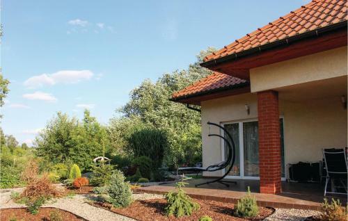 Three-bedroom Holiday Home In Kobylanka