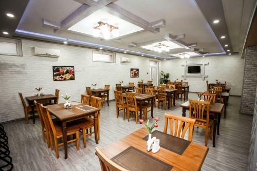 Grand Tashkent Hotel
