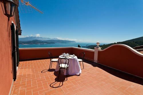 Villa Bellosguardo Apartments