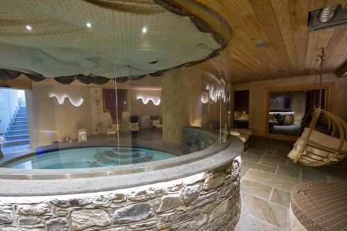 Hotel Jolanda Sport