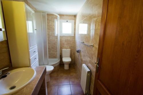 Les Cabanyes Villa Sleeps 8 Pool Wifi