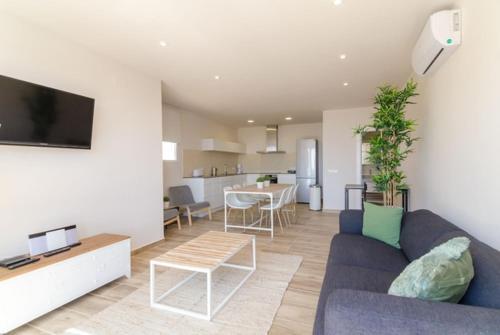 Sant Eloi Villa Sleeps 12 Pool Wifi