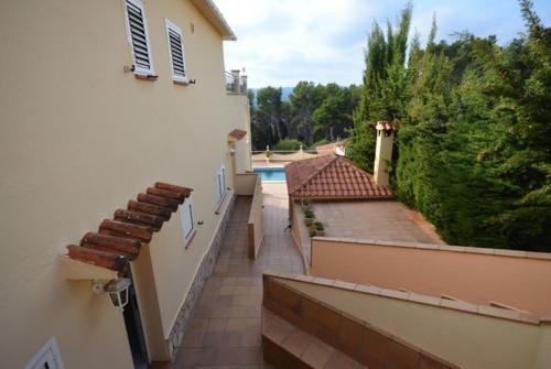 Lloret de Mar Villa Sleeps 8 Pool Wifi