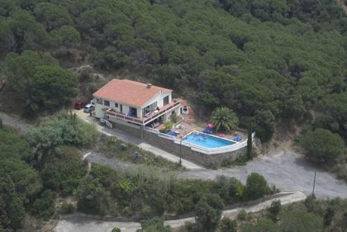 Lloret de Mar Villa Sleeps 14 Pool Wifi
