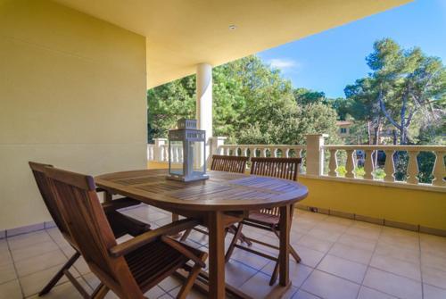 Lloret de Mar Villa Sleeps 6 Pool Air Con Wifi
