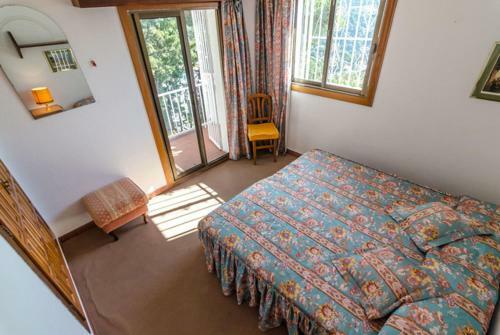 Lloret de Mar Villa Sleeps 6 Pool Wifi