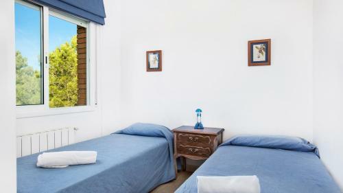 Lloret De Mar Villa Sleeps 6