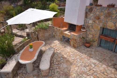 Lloret de Mar Villa Sleeps 6 Pool Wifi