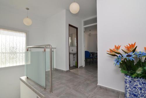 Lloret de Mar Villa Sleeps 10 Pool Air Con Wifi