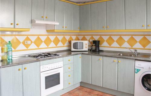 Two-bedroom Holiday Home In Orihuela Costa