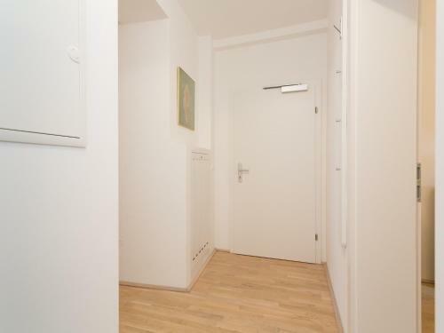 Apartment Oper - Contactless Check In
