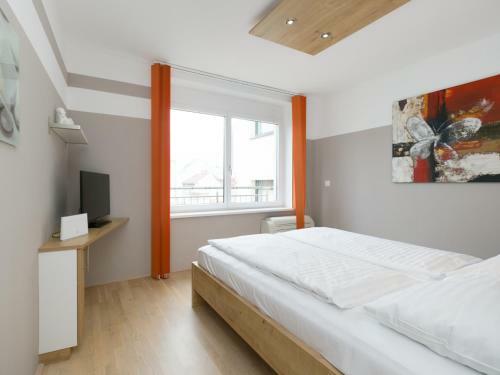 Apartment Oper - Contactless Check In