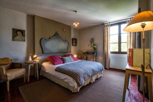 Hostal Hotel Des Colonnes-maison D'h�tes Depuis 2009