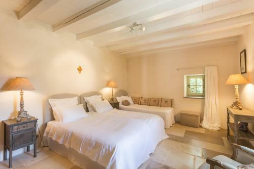 Vieux-mareuil Villa Sleeps 12 Pool Wifi