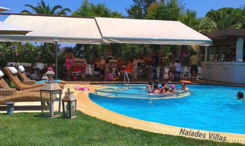 Hotel Naiades Villas