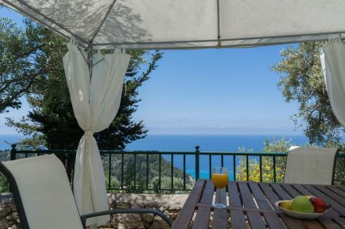 Agios Nikitas Nature Villas