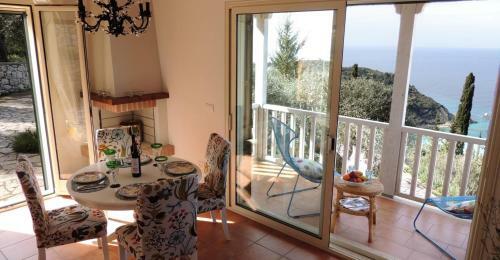 Agios Nikitas Nature Villas