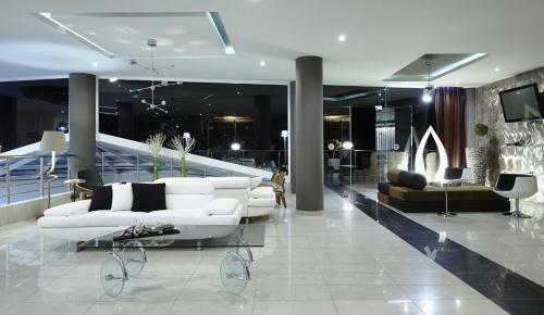 Hotel Blue Dream Palace Trypiti Beach Resort & Spa