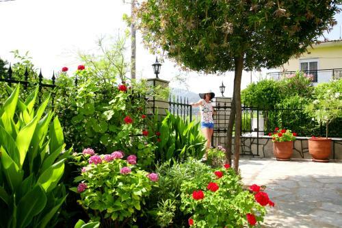 Philoxenia Hotel