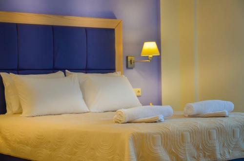 Hostal Agali Rooms