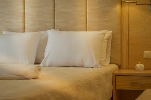 Hostal Agali Rooms