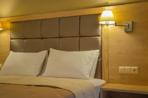 Hostal Agali Rooms