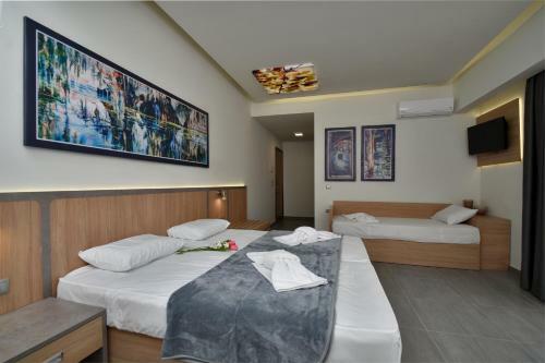 Dafni Plus Hotel