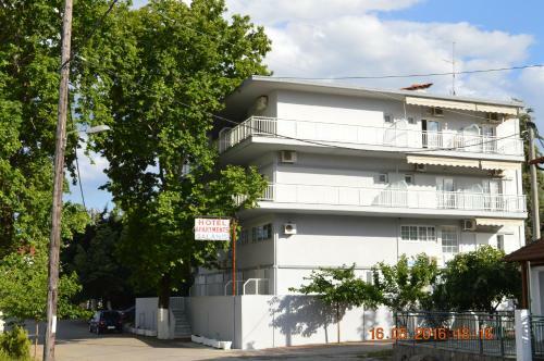 Aparthotel Galanis Studios And Apartments