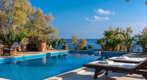 Beachfront Luxury Villa South Crete, 500m To Restaurant & Bbq!!