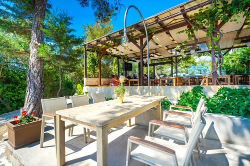 Esperia Hotel