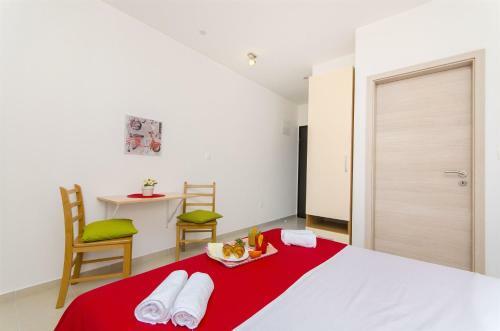 Apartments Pava