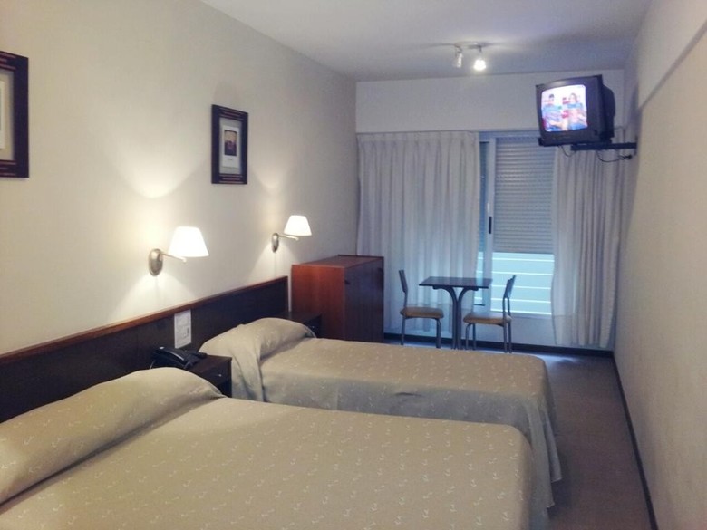 Hotel Carrara
